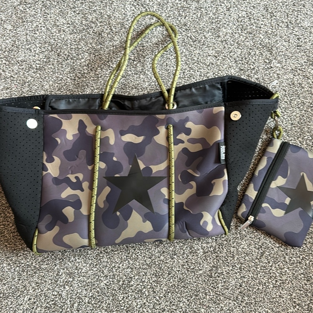 Neoprene bag